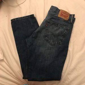 euc • men’s Levi’s 551 • 33 x 30